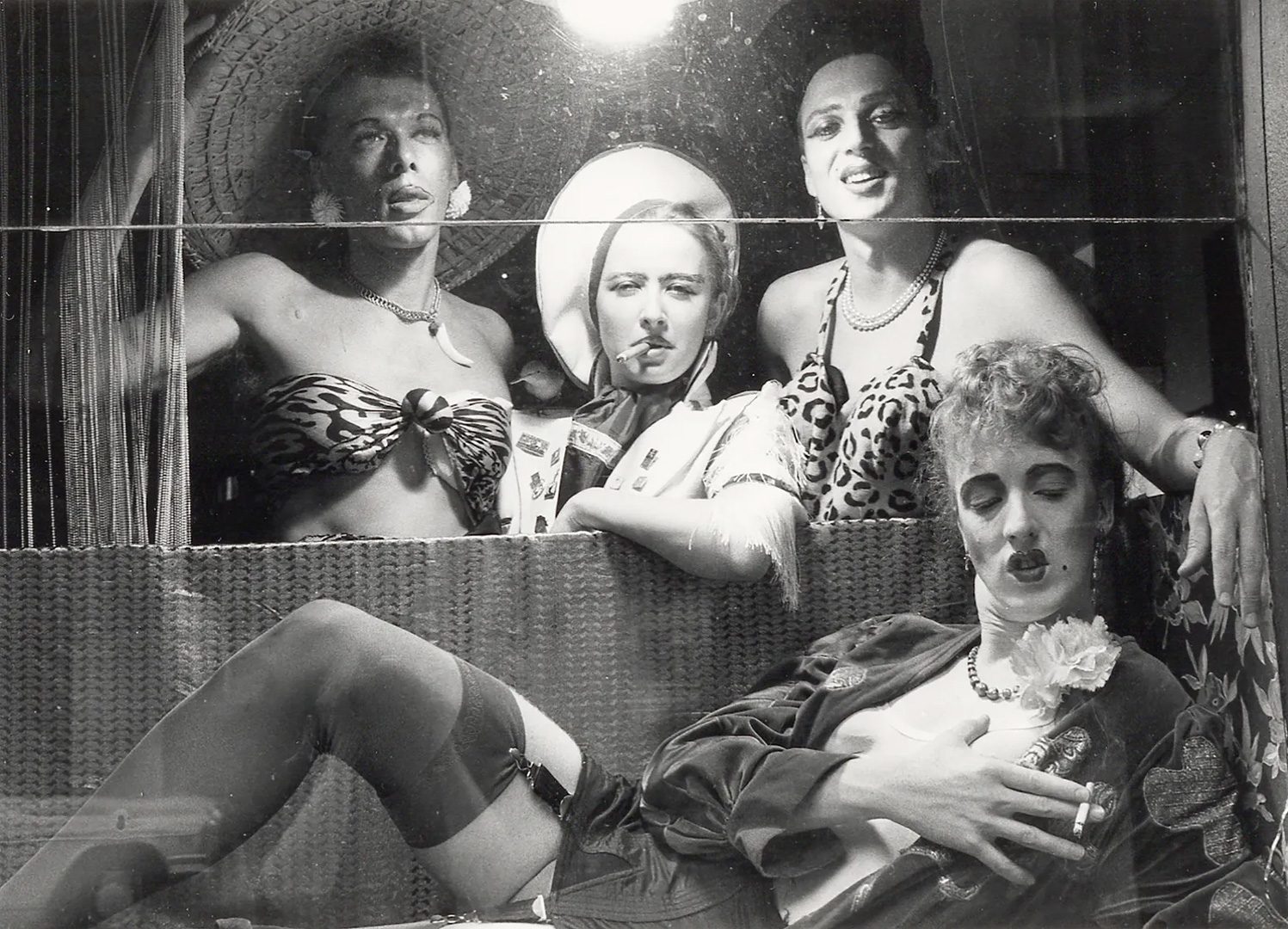 the-enchantment-of-the-blue-sailors-2